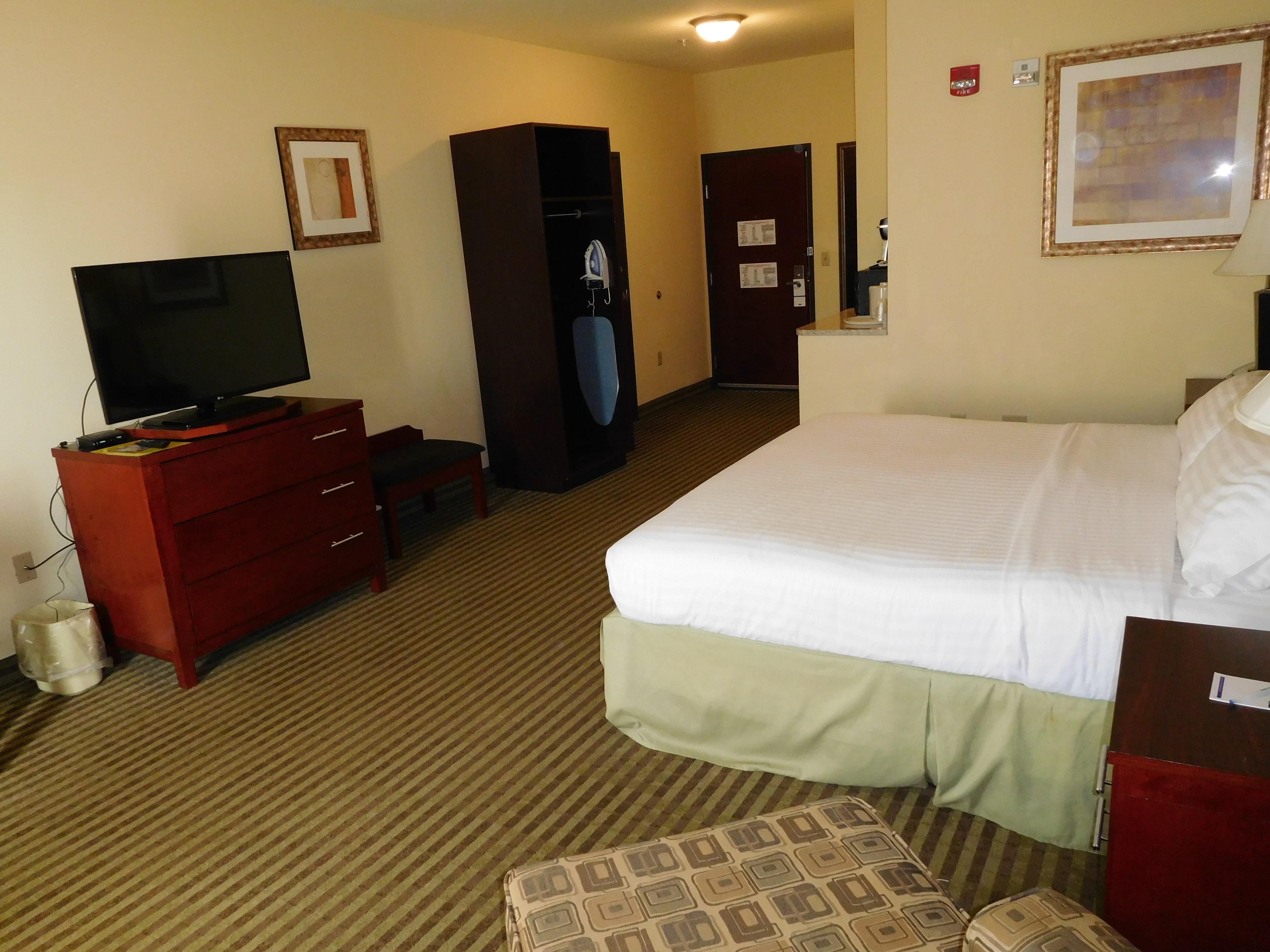 Holiday Inn Express Ponca City By Ihg Екстериор снимка
