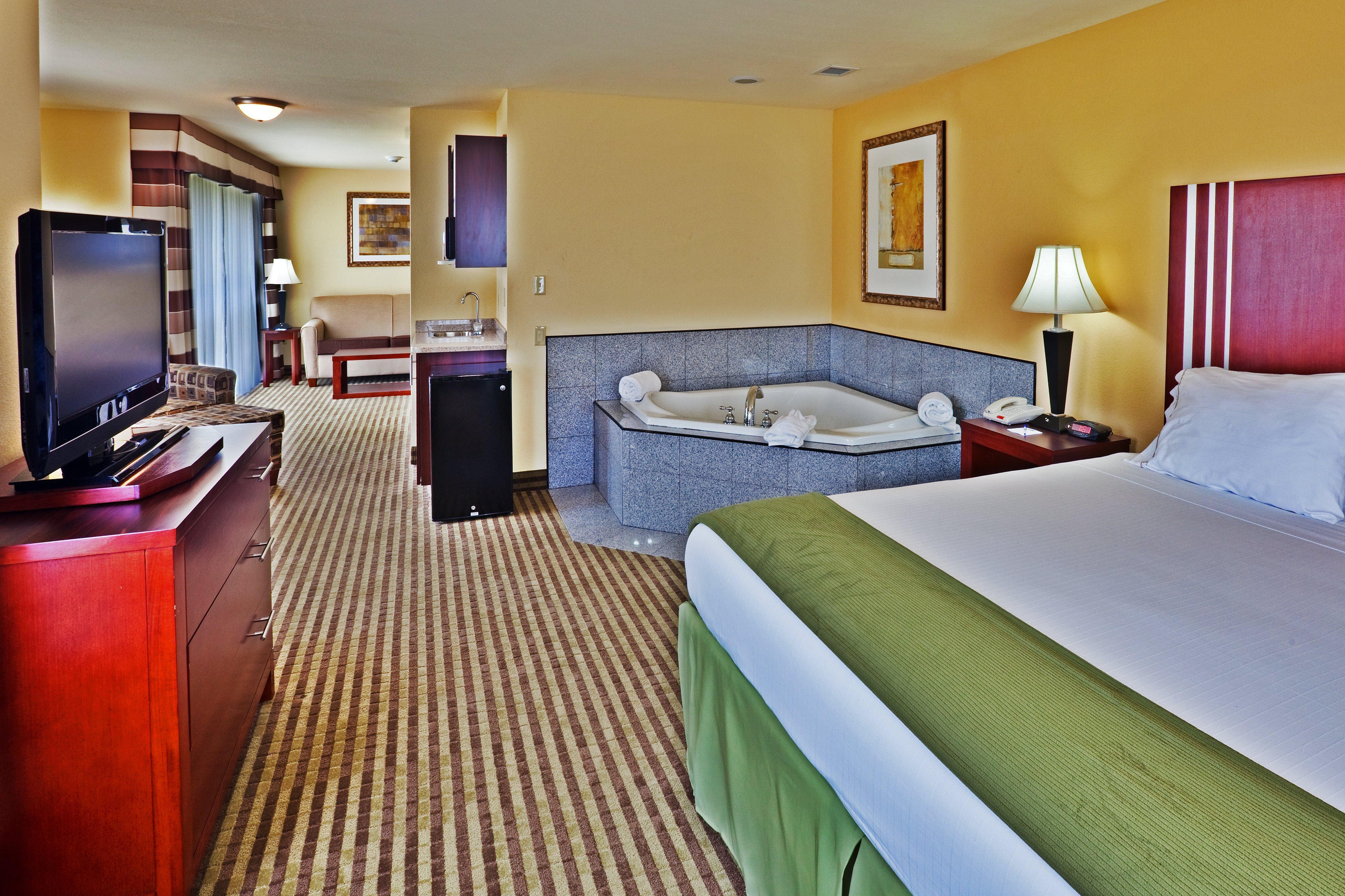 Holiday Inn Express Ponca City By Ihg Екстериор снимка